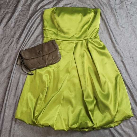 Studio Y Dresses & Skirts - STUDIO Y lime green mini formal dress size 2